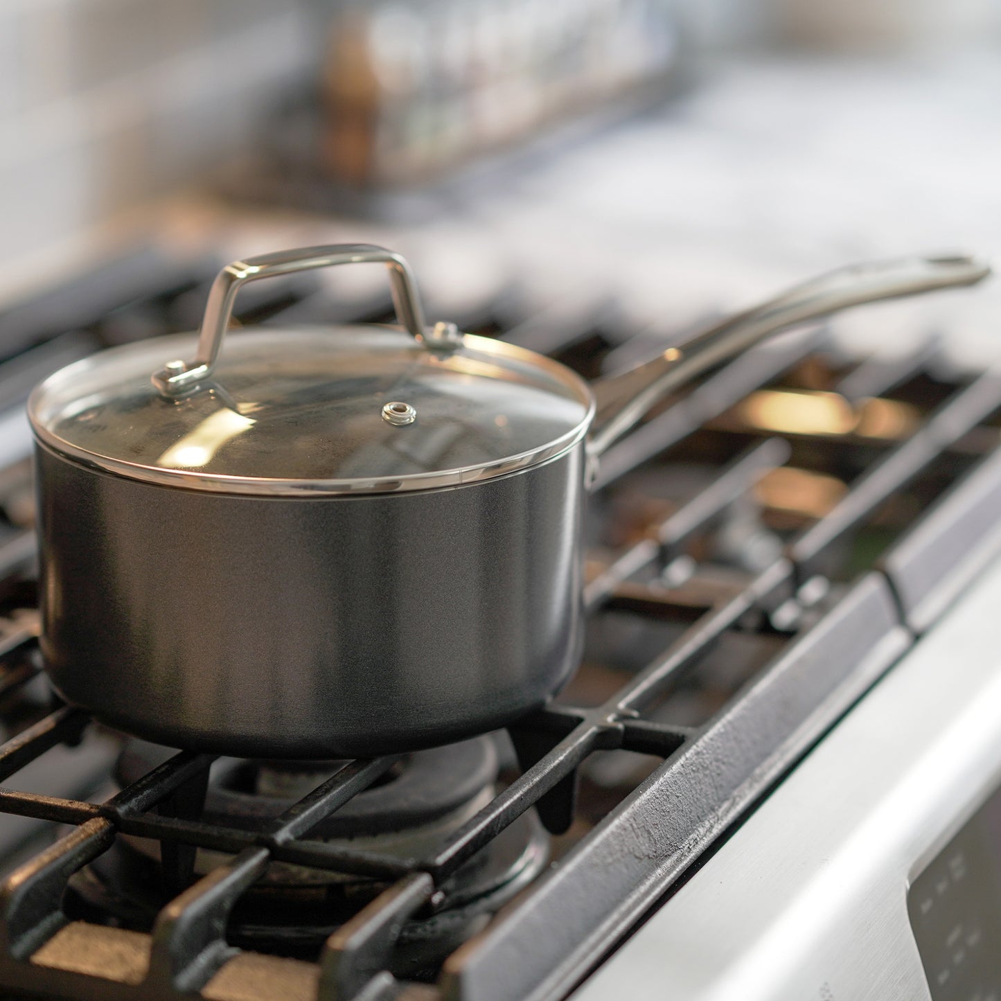 Kyocera Ceramic Sauce Pan (2.6 Quart)