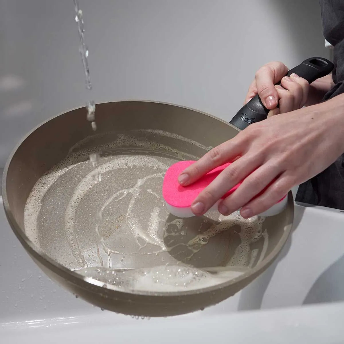 Fissler Ceratal® Comfort Ceramic Frying Pan (10.2-inch)