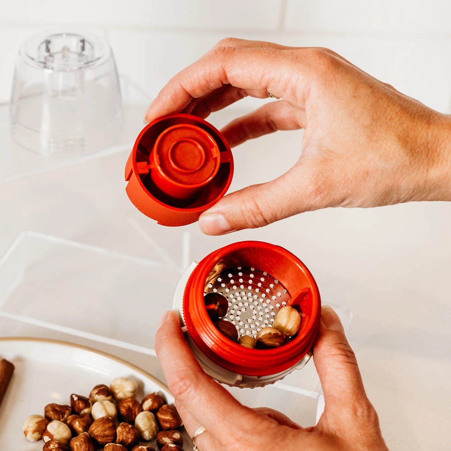 FinaMill Ultimate Rechargeable Spice Grinder 6-Piece Set (3 colors)