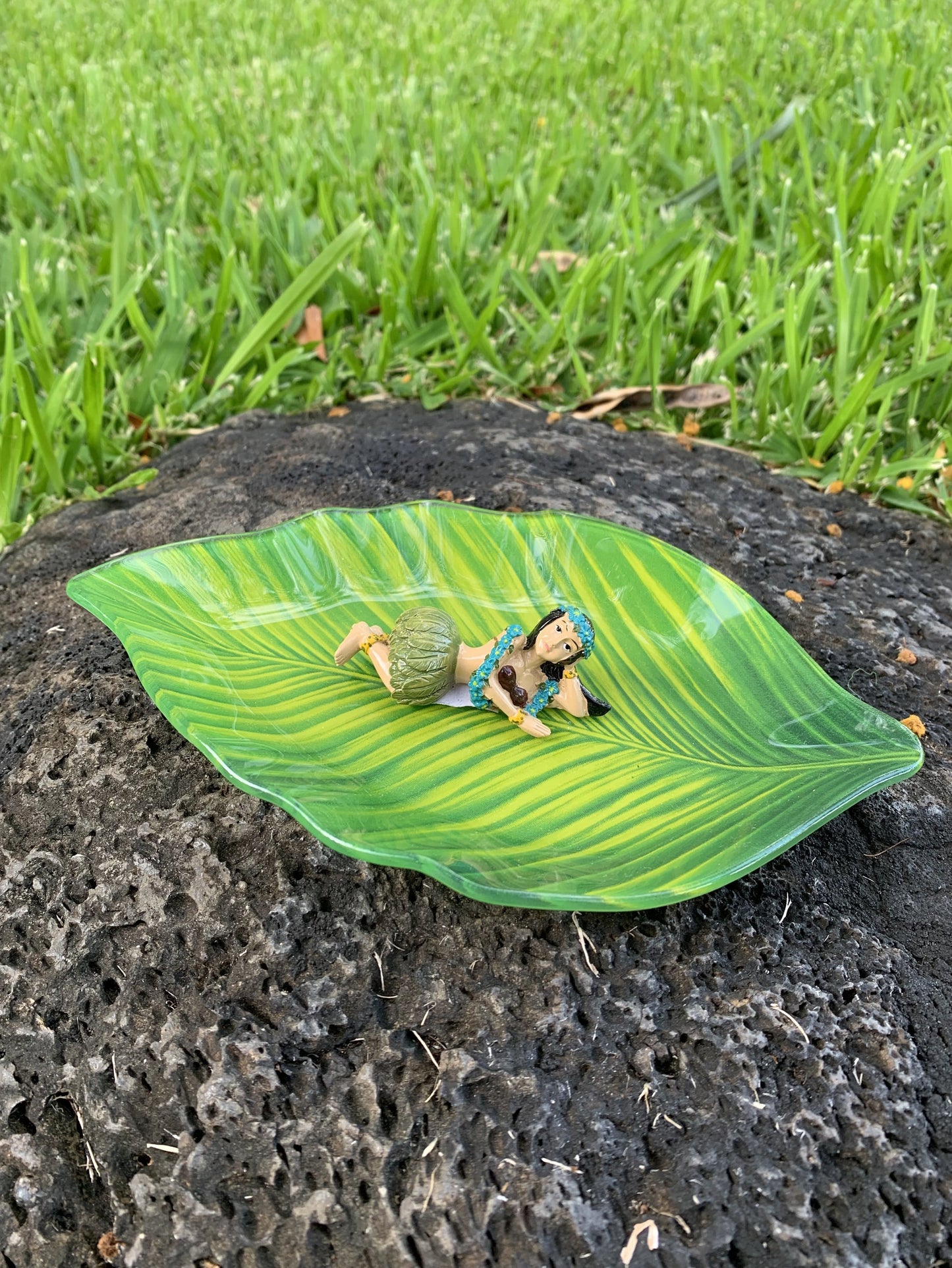 Hula Girl Ceramic Chopstick Holders (6 colors)