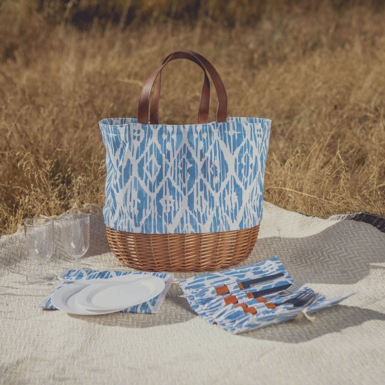 Promenade Picnic Basket Set