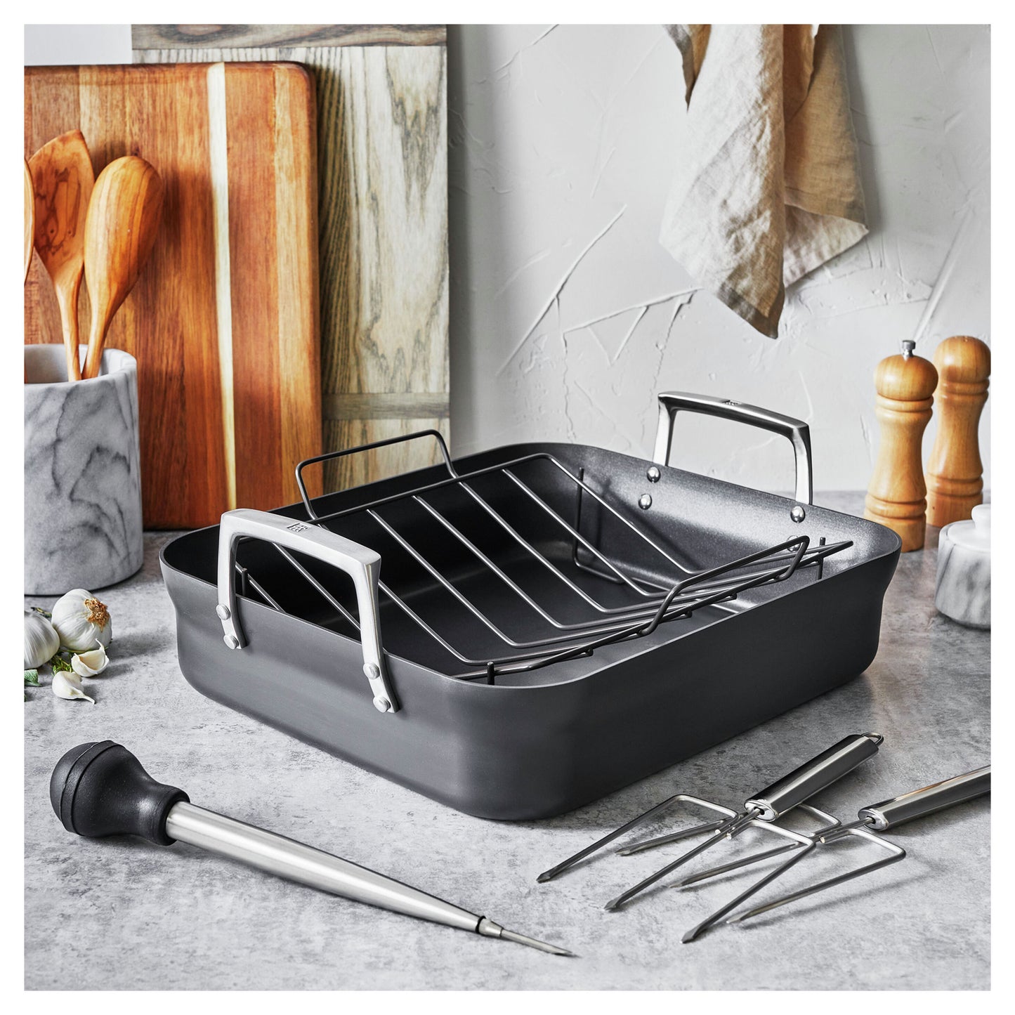 Zwilling Motion Hard Anodized Roasting Pan