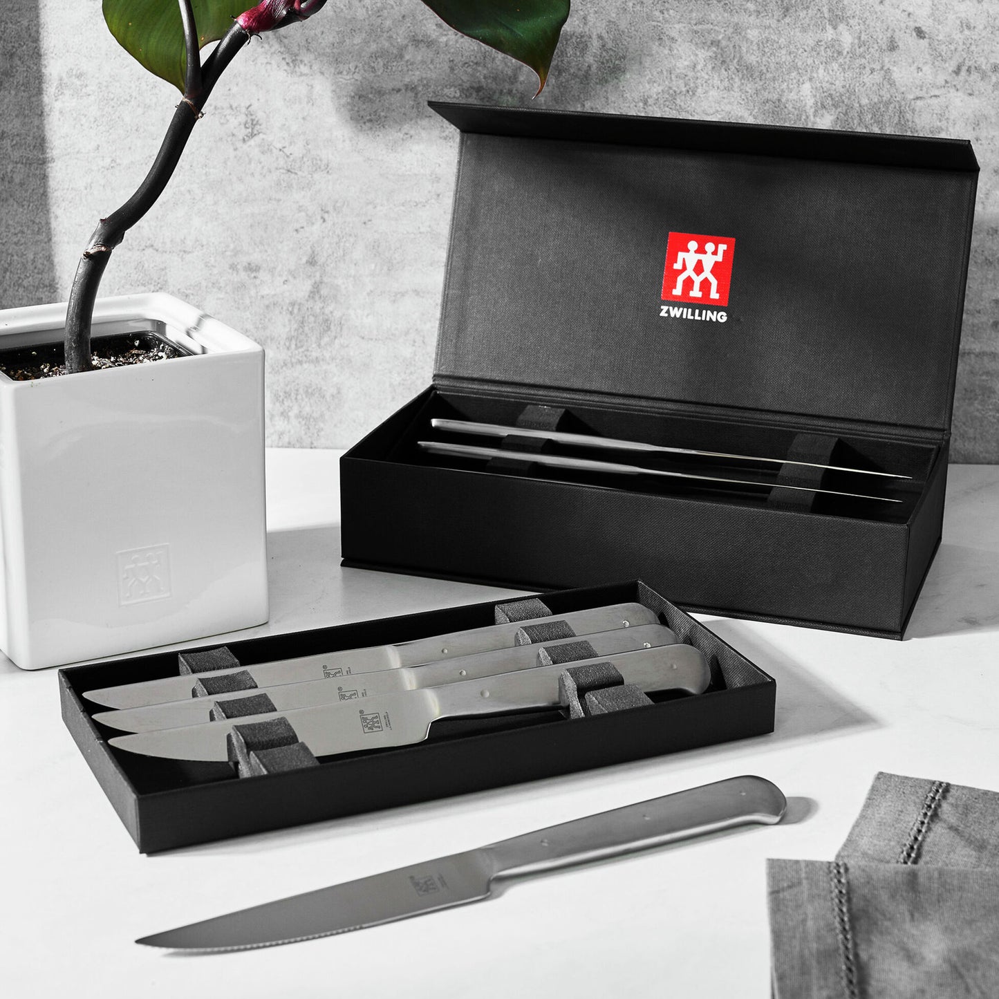 Zwilling 8-Piece Stainless Steel Porterhouse Steak Knife Set