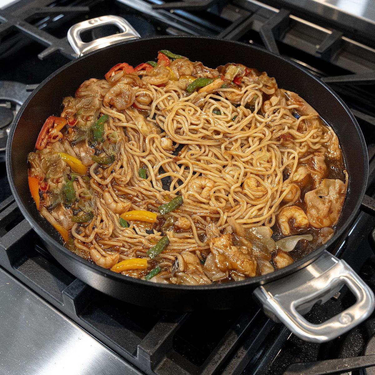 Swiss Diamond CXD Induction Sauteuse Pan & Lid (4.8 Qt)