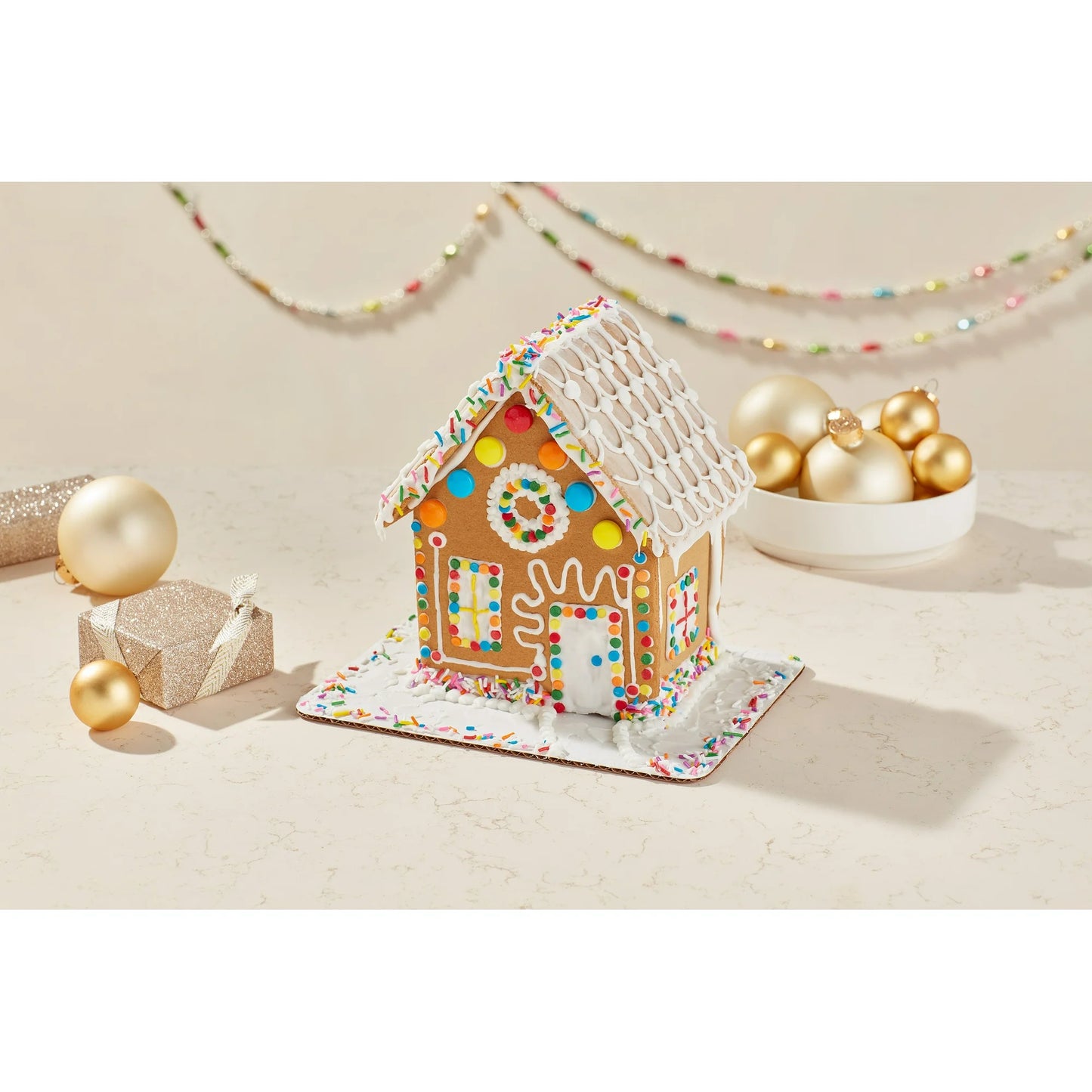 Wilton Christmas Gingerbread Prebuilt Townhouse, 6-Piece