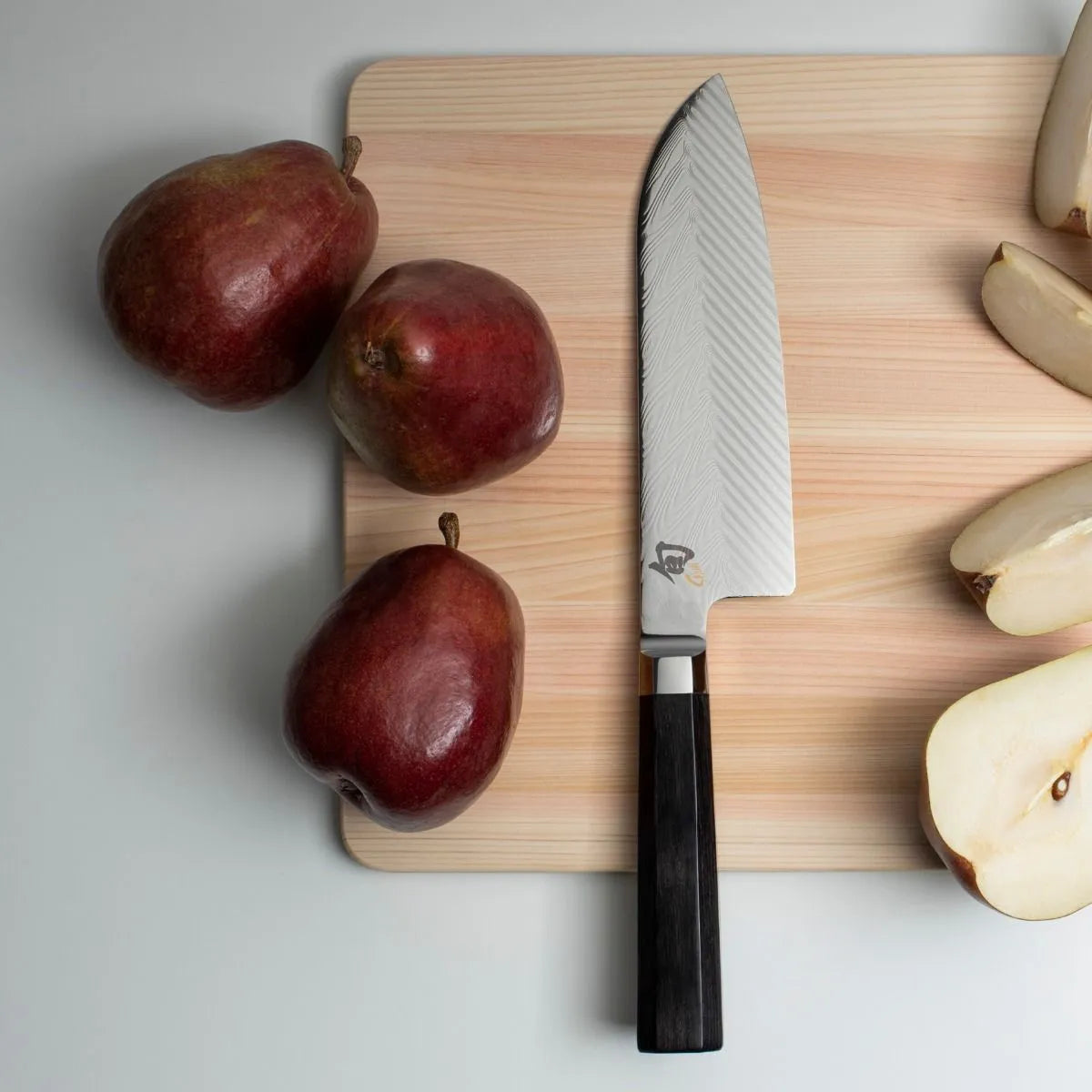 Shun Dual Core 7" Santoku Knife & Sheath (RAINCHECK)