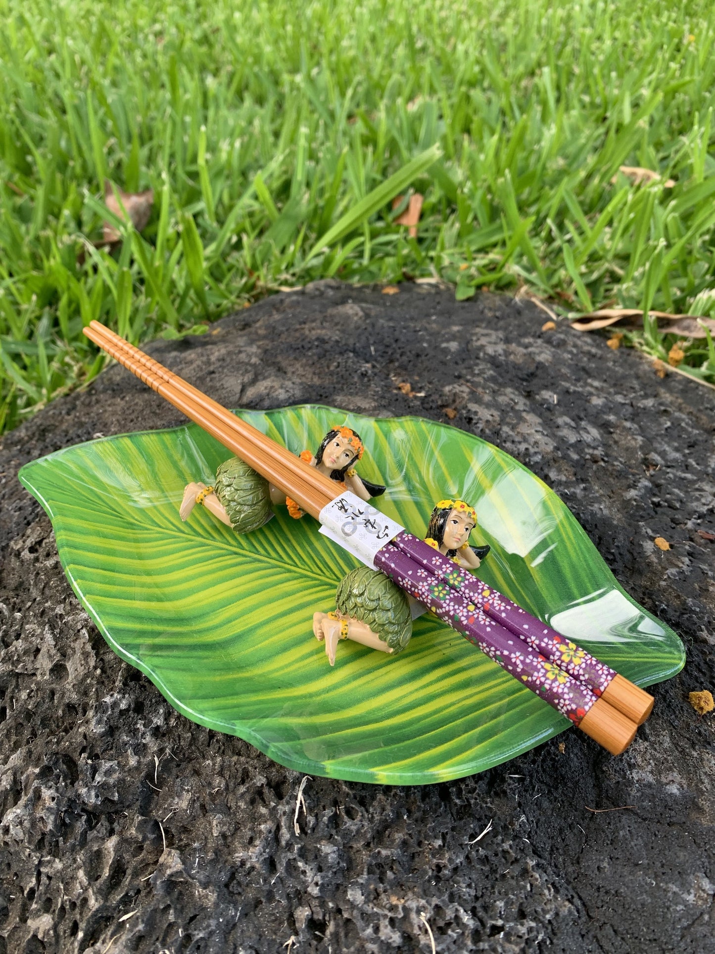 Hula Girl Ceramic Chopstick Holders (6 colors)