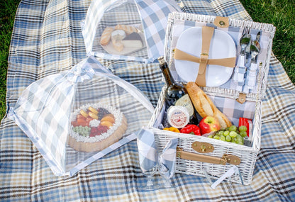 Boothbay Two-Person Picnic Basket