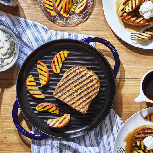 Staub Cast Iron 10" Griddle Pan (6 Colors)